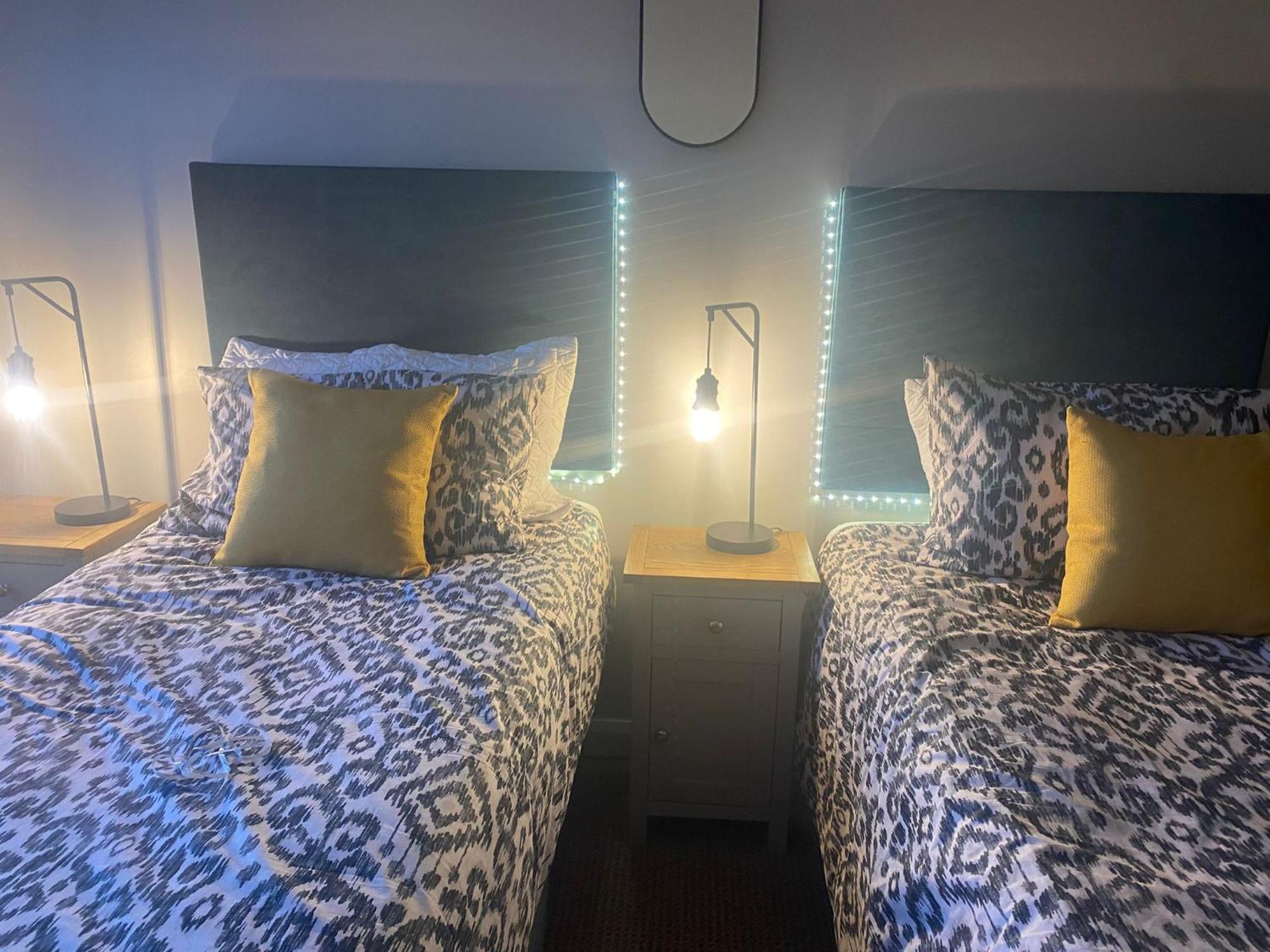 Hastings Apartments Extra Large Self Catering Apt Tourism Certified Free Parking Wifi Белфаст Экстерьер фото